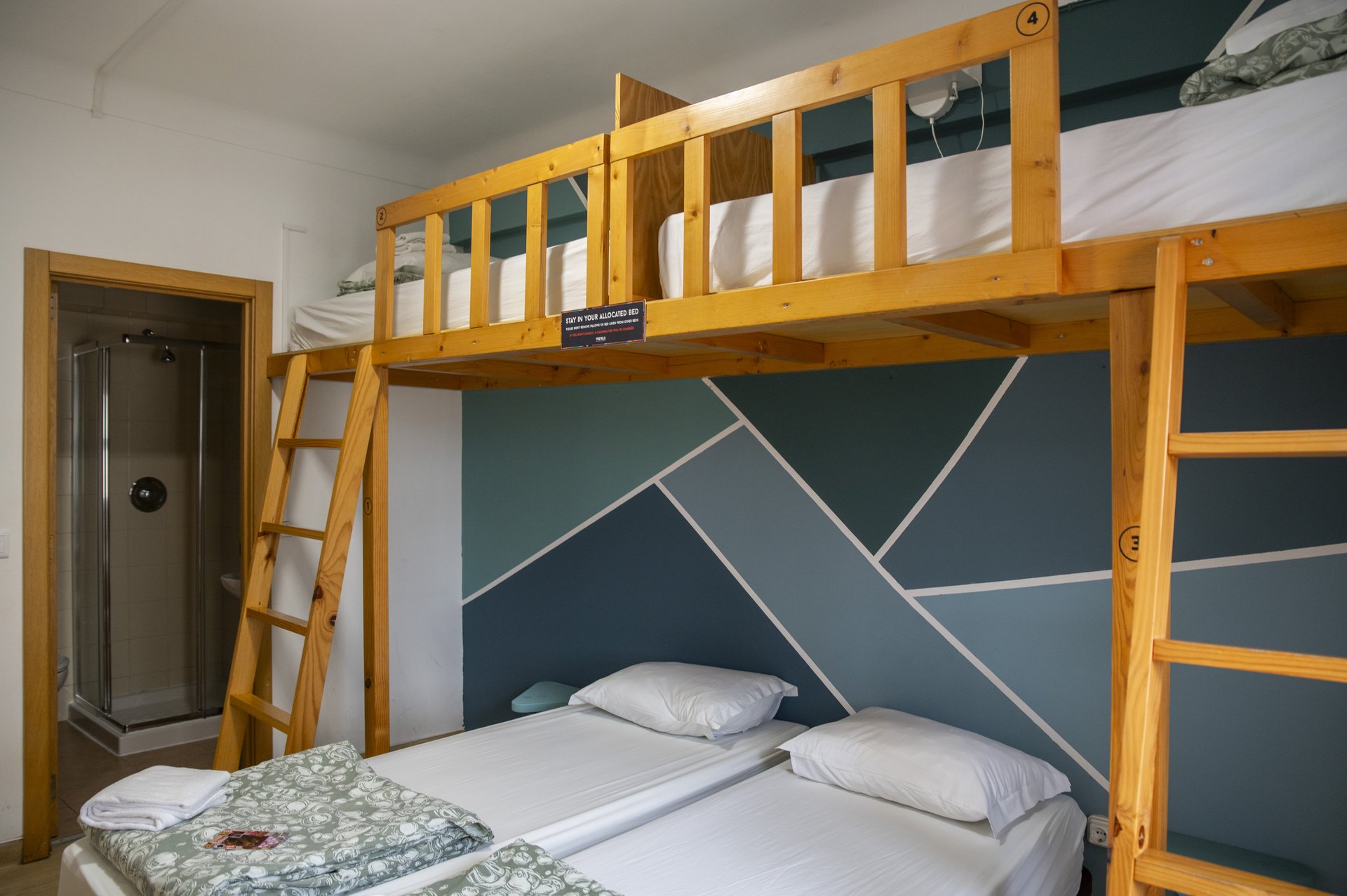 family room ensuite - quartos - nomad